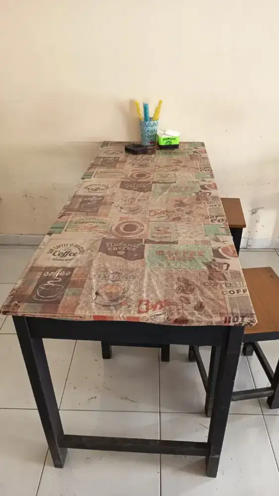 Meja Panjang ukuran 150 m