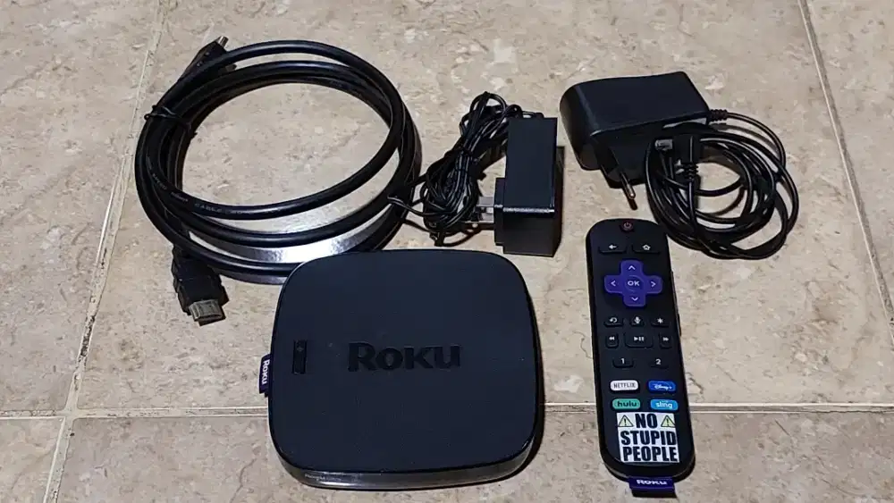 Perangkat Streaming Roku Ultra Media Player