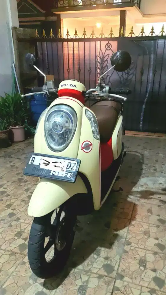 Scoopy 2014 F1 injeksi