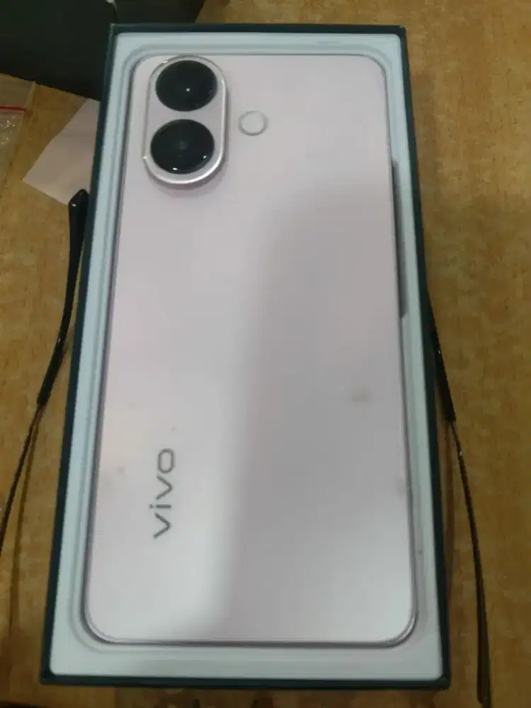 Vivo v60 lite . Pemakaian cewe ya
