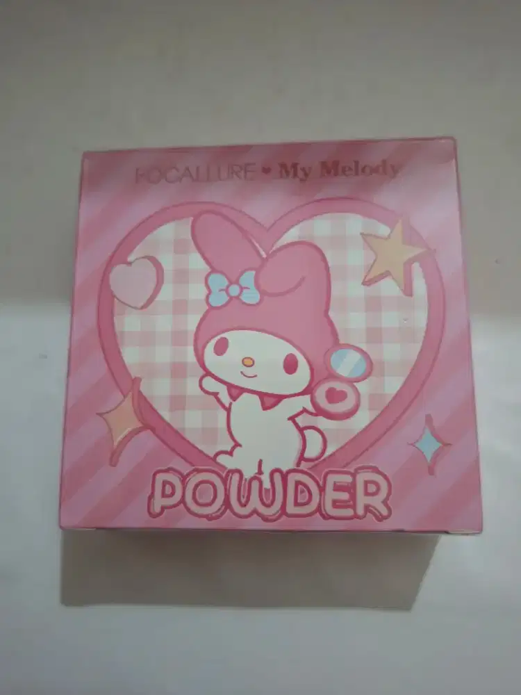 Compact Powder/ Bedak Focallure My Melody FA16 02 (8,4 gram)