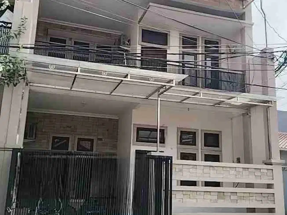 DIJUAL CEPAT  RUMAH CANTIK FULL FURNISH SIAP HUNI DI HARAPAN INDAH BEKASI
