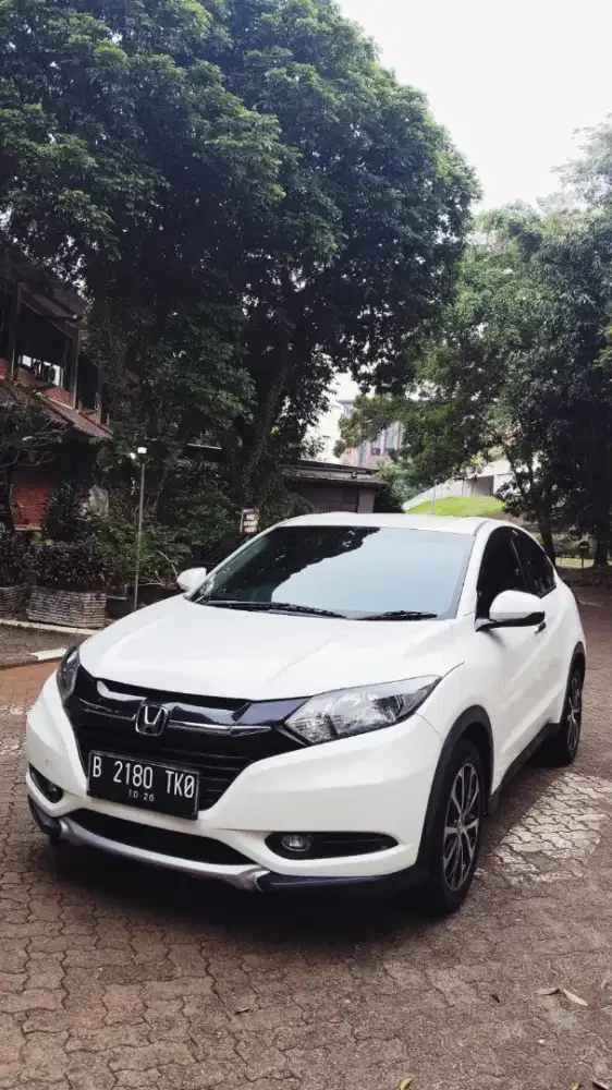 HR-V E JBL 1.5 AT