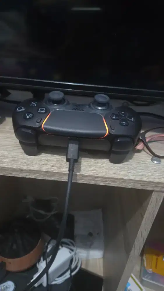Stick PS5 Hitam