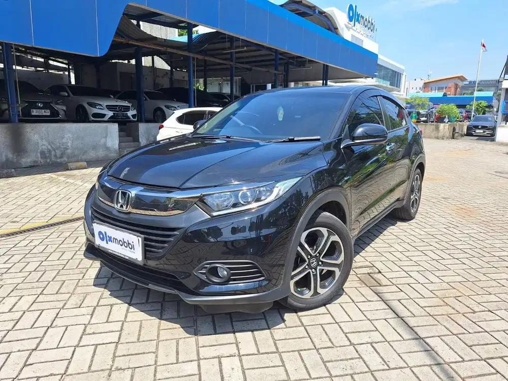 TDP 1 JUTA Honda HR-V 1.5 E Bensin-AT 2020 Hitam CAAFF
