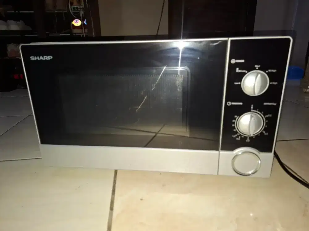 Microwave Sharp 23L low watt