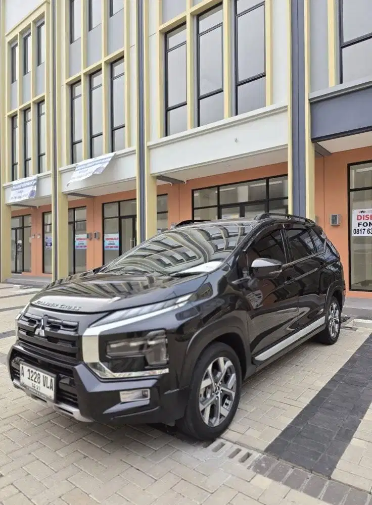 mitsubishi xpander cross