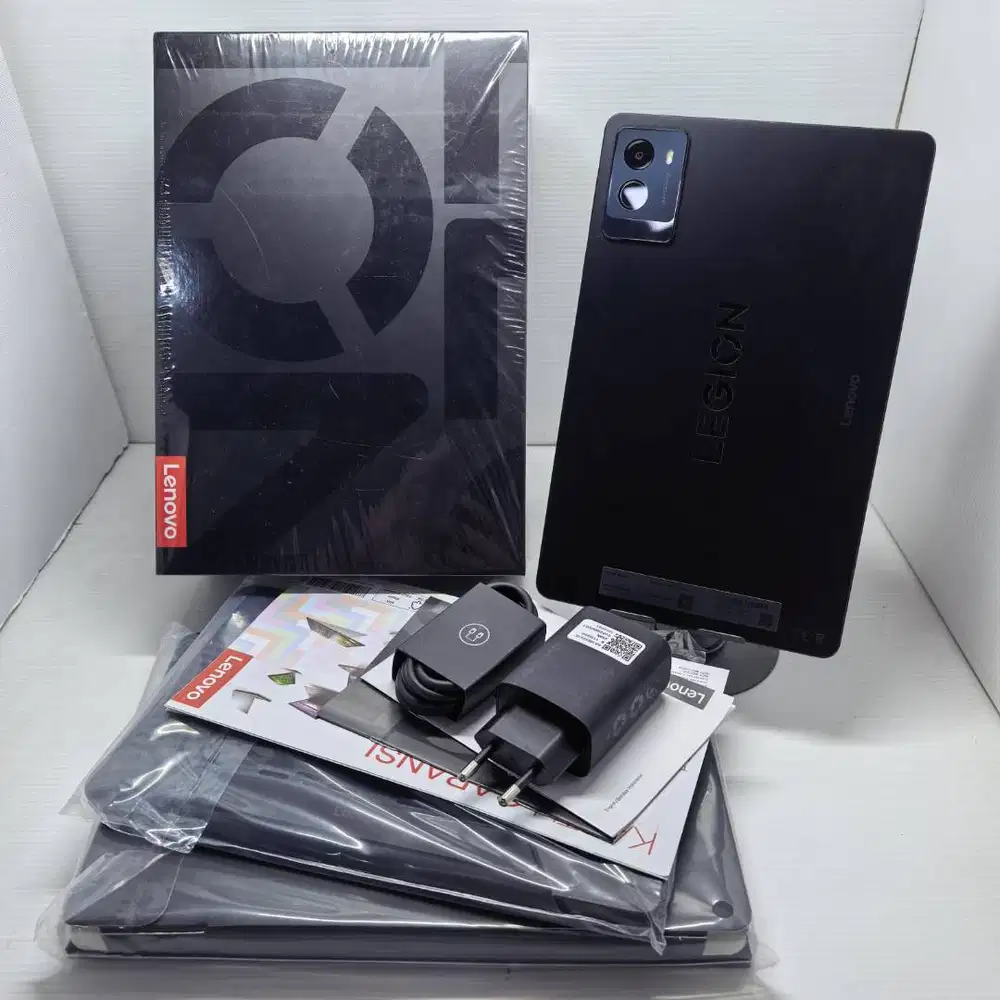 LIKE NEW 99,99% LENOVO LEGION GAMING TAB 8.8 INCH 2.5K 165HZ SNAPDRAGO