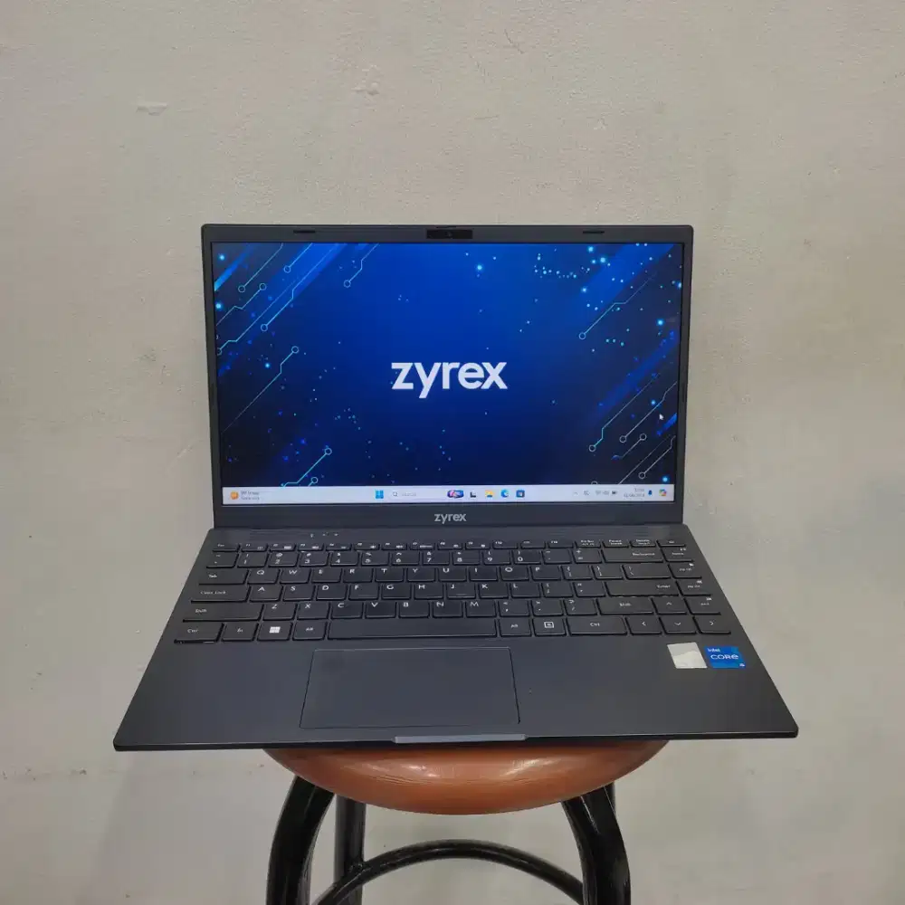 ZYREX Cruiser 20 1425U-16S5P-3 INTEL CORE i5-1235U RAM 16 GB SSD 512GB