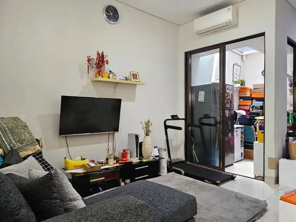 TURUN HARGA  WTS - DIJUAL RUMAH DI EMINENT PRECIA BSD