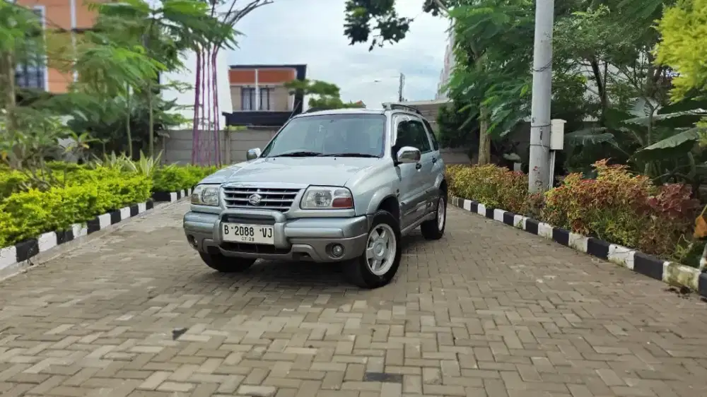 Suzuki Grand Escudo 2.0 A/T Limited
