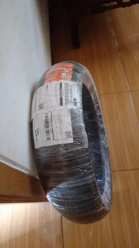 Ban maxxis 120/70 14 aerox,vario,pcx