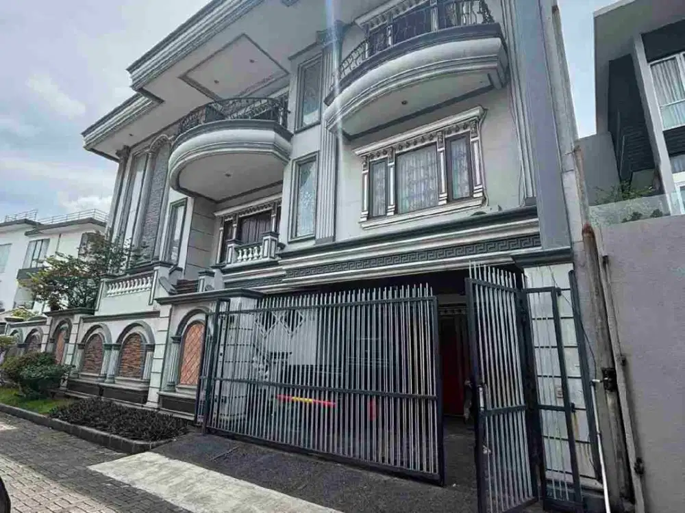 Rumah Mewah Hook Di Cluster Elite Sunter Harapan Indah Jakarta Utara