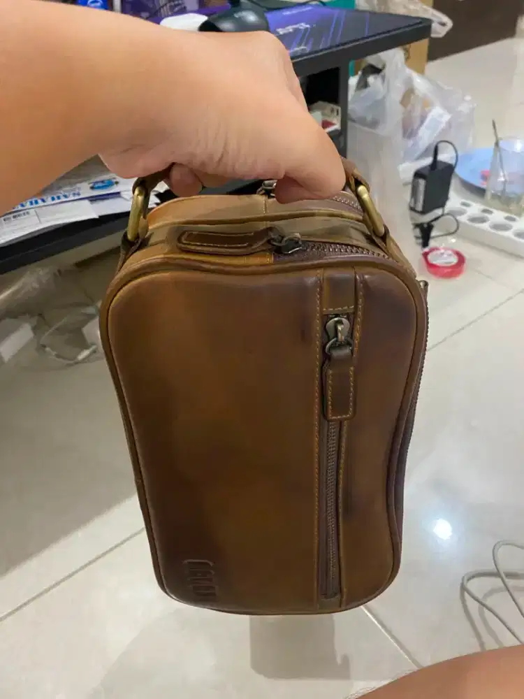 Dijual tas kulit sapi asli multifungsi bisa selempang dan handbag