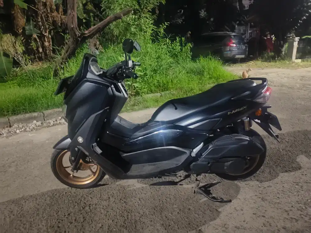 Yamaha Nmax Connected 2023 km baru goceng