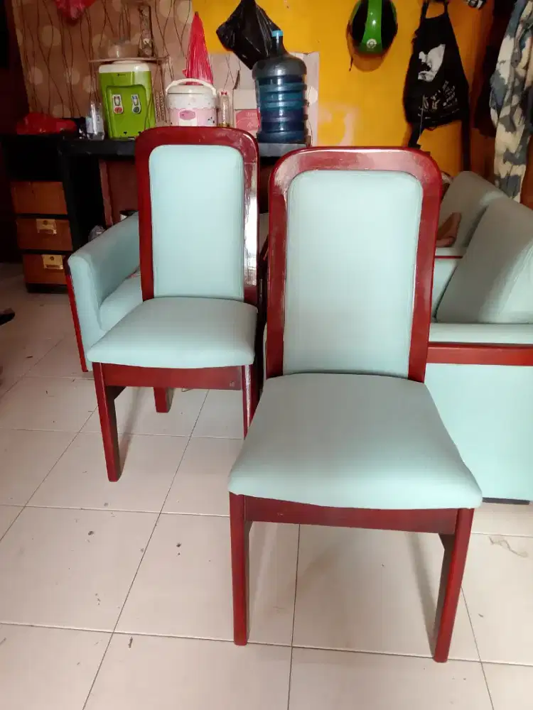 Jasa panggilan ganti warna kain kursi
