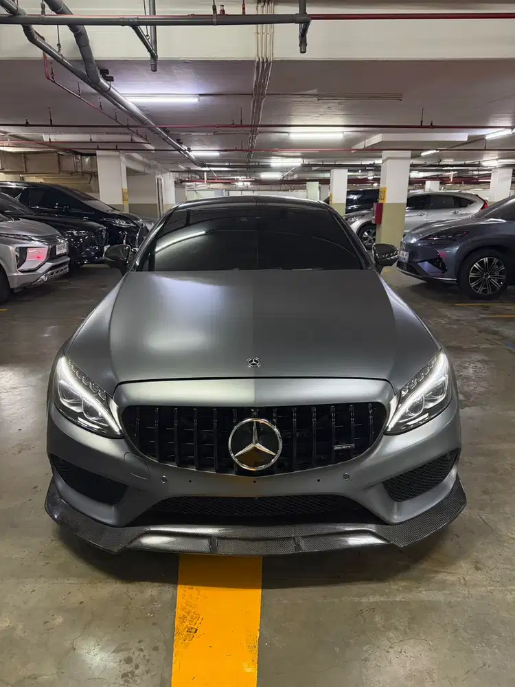 Mercedes-Benz C43 2018 Bensin
