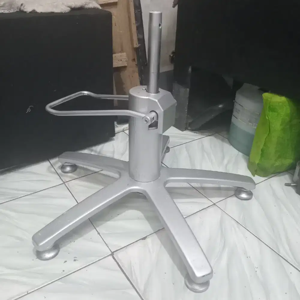 Kaki hidrolik untuk kursi salon atau barbershop