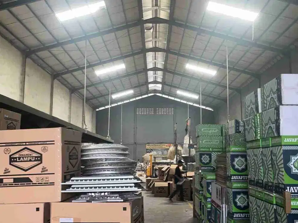 Disewa Gudang 3 unit gandeng di Jalan Kalibaru Gaga, Tangerang.
(Sekitar 1 km ke gudang laksana).