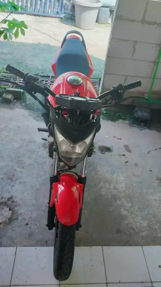 Cb 150r old 2014