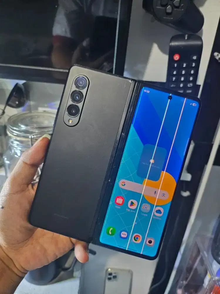 SAMSUNG ZFOLD 3 12/512GB MINUS LAYAK PAKAI