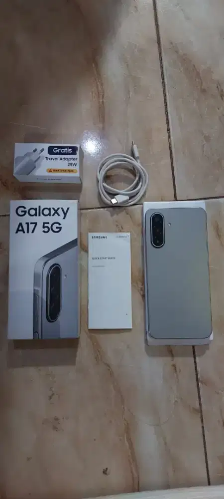 FOR SALE SAMSUNG A17 5G RAM 8/256gb (GARANSI SEIN)