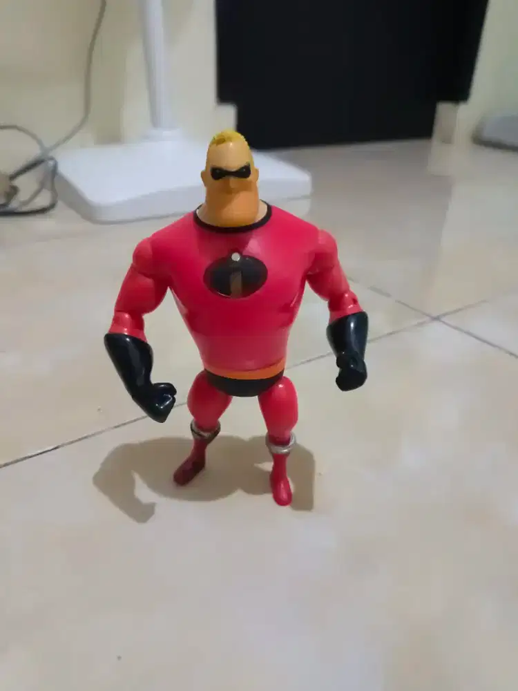 Mr. Incredible ori disney