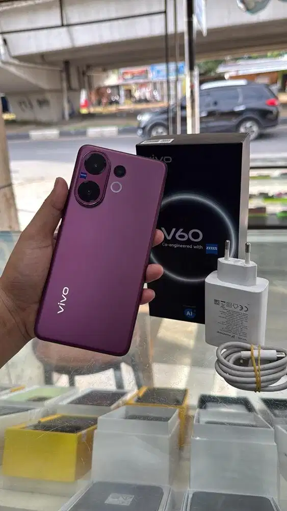 VIVO V60 5G RAM 12+12/256 FULLSET SUPER MULUS MASIH BERGARANSI BISA TT