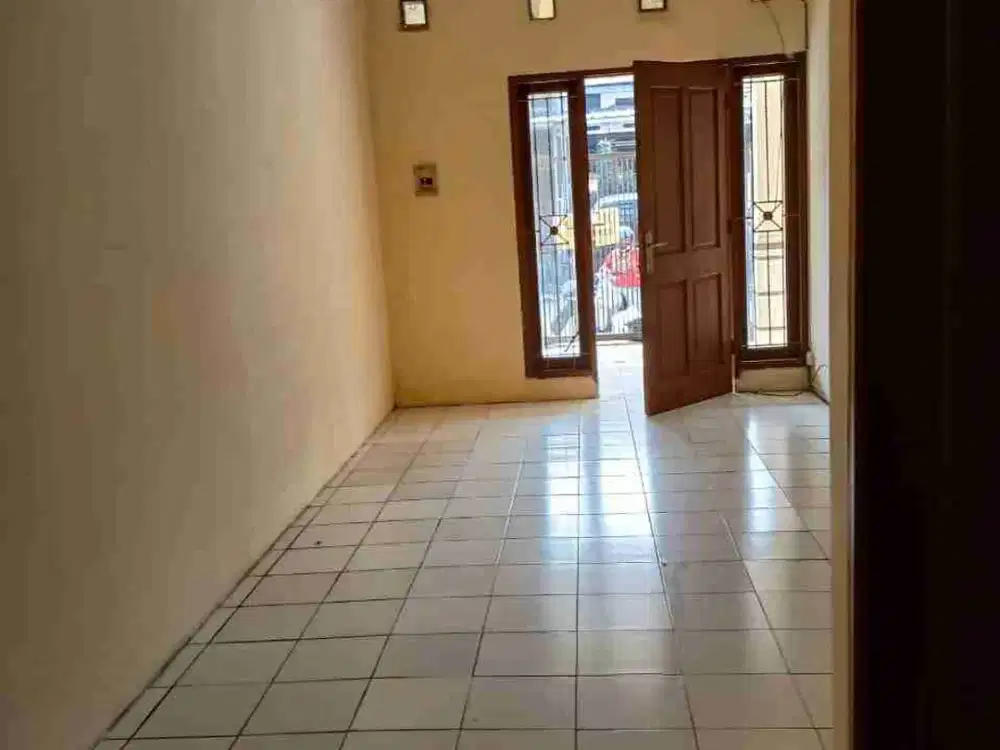 Jual Murah Rumah Taman Kopo Indah 3