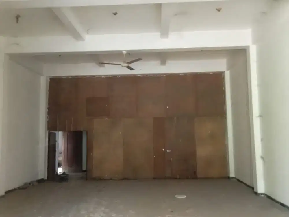 Disewakan gudang dan rumah dijati kota kudus.