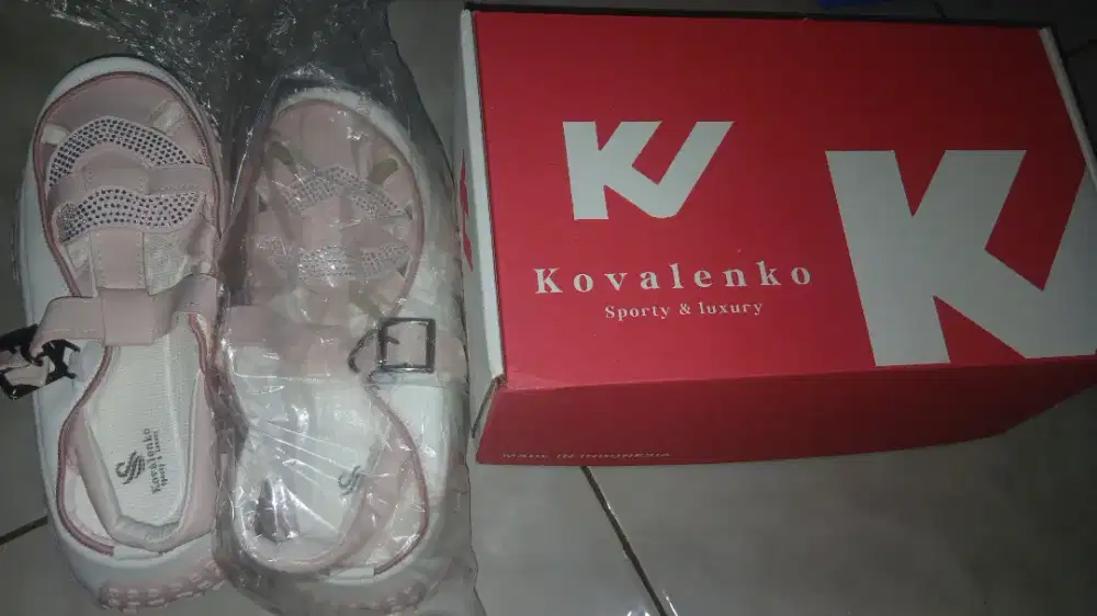 Dijual swpatu sandal wanita