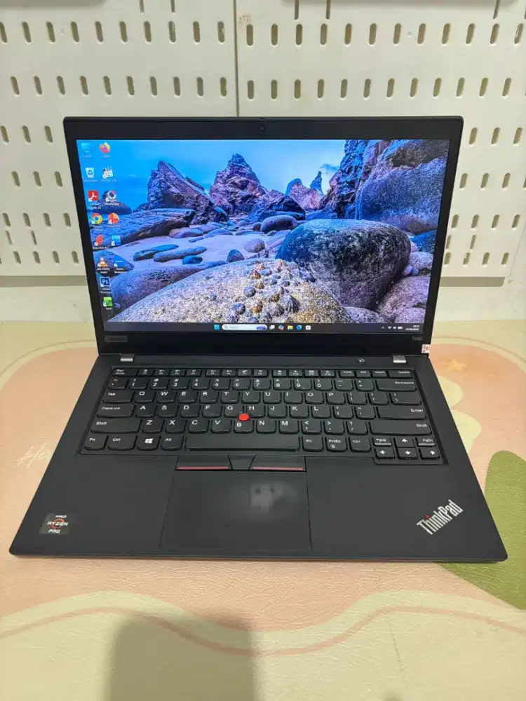 Lenovo Thinkpad T495 Amd Ryzen 7-3700U Ram 16GB Ssd 256GB