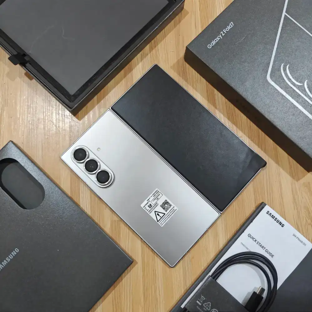 Samsung Galaxy Z Fold 7 12/256 SEIN Fullset
