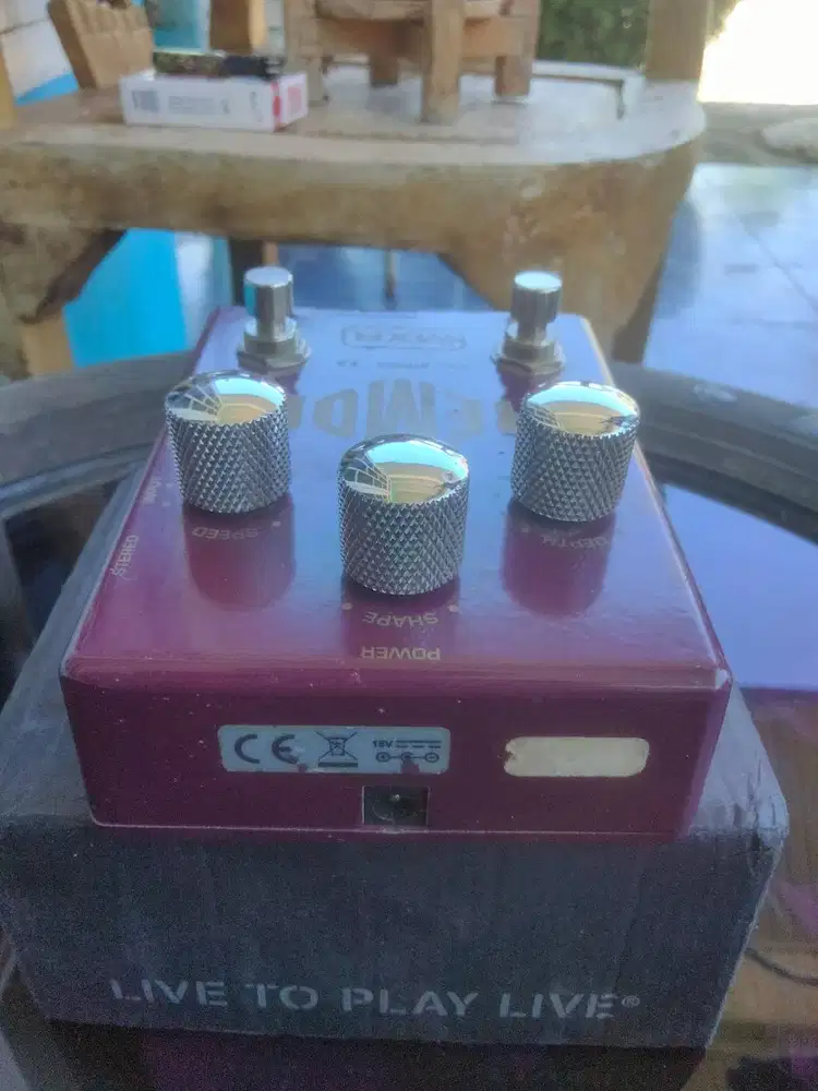 mxr tremolo m119 stereo tremolo