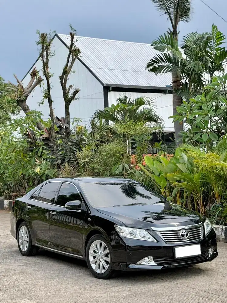 {Harga Cash} Toyota Camry V 2.5 A/T 2013