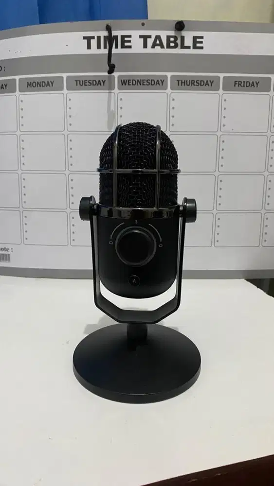 Thronmax streaming microphone