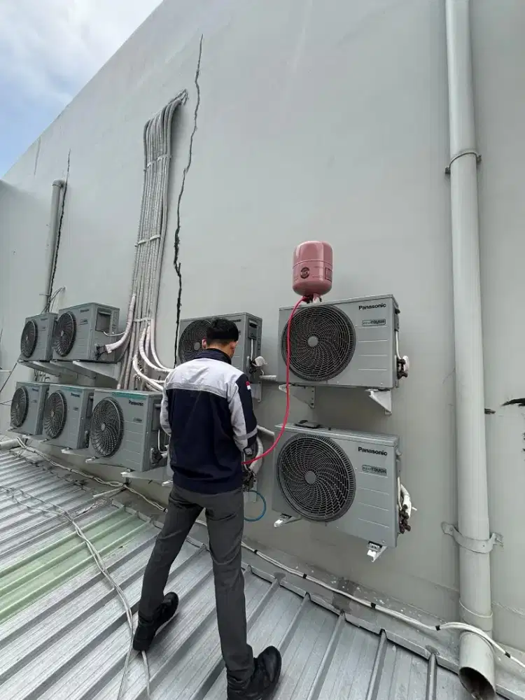 SERVICE AC BONGKAR AC DLL