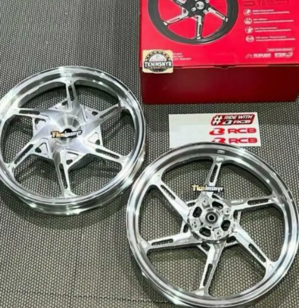 VELG RCB Chrome