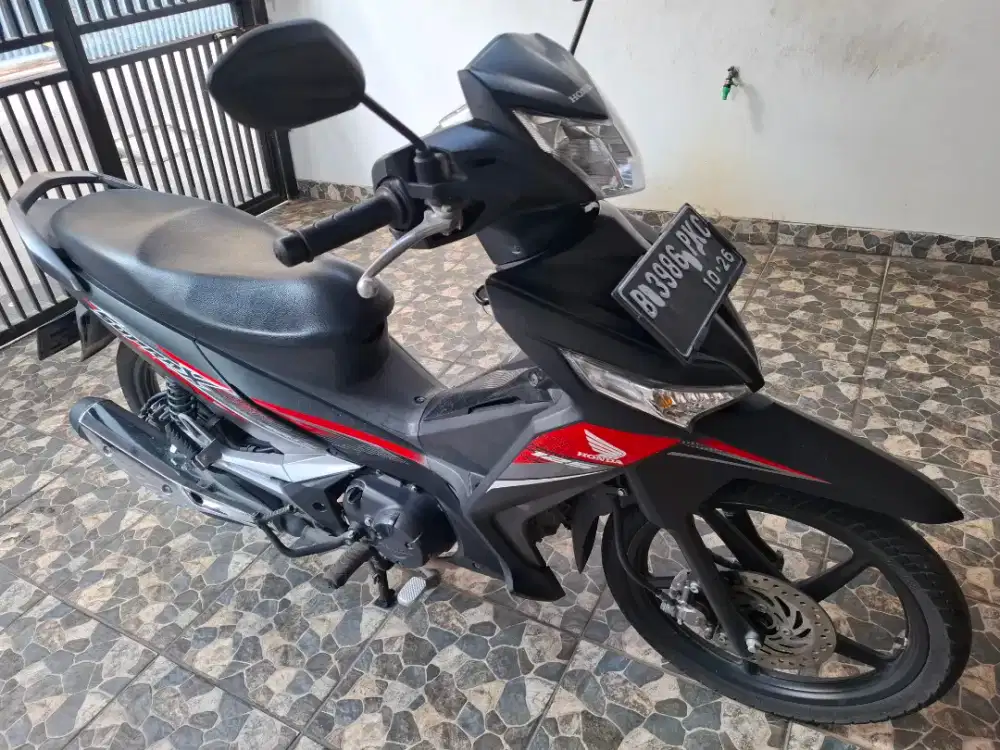 Km20rb pajak 10/2026 DKI, honda supra x 125 R CW DD charger 2021 mulus