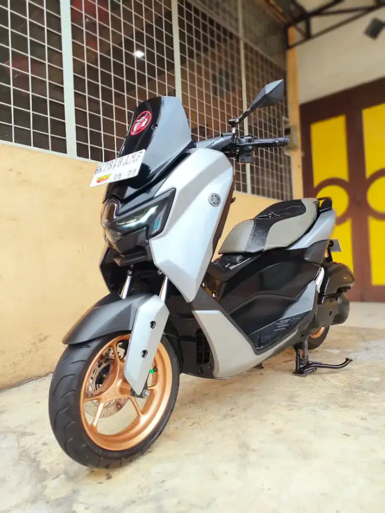 Yamaha NMAX / NMax 155 2024 Turbo, Silver Premium Metalic, Unit Mulus.