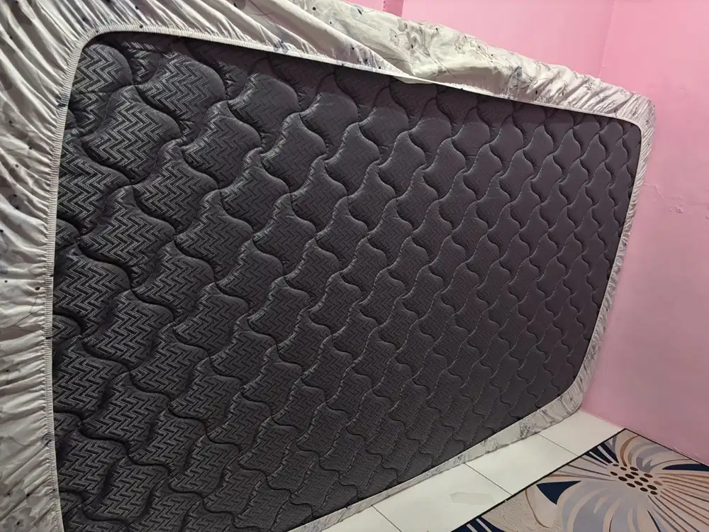 Springbet dengan kurang 120X200 dengan ketebalan 20cm