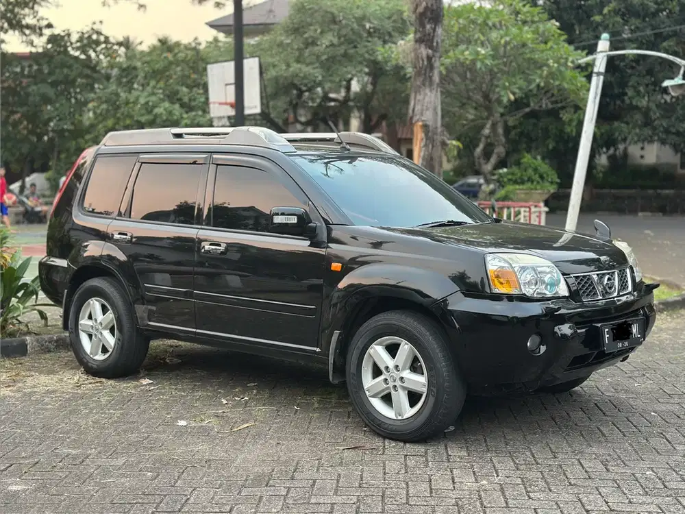 Nissan X-Trail 2007 Bensin