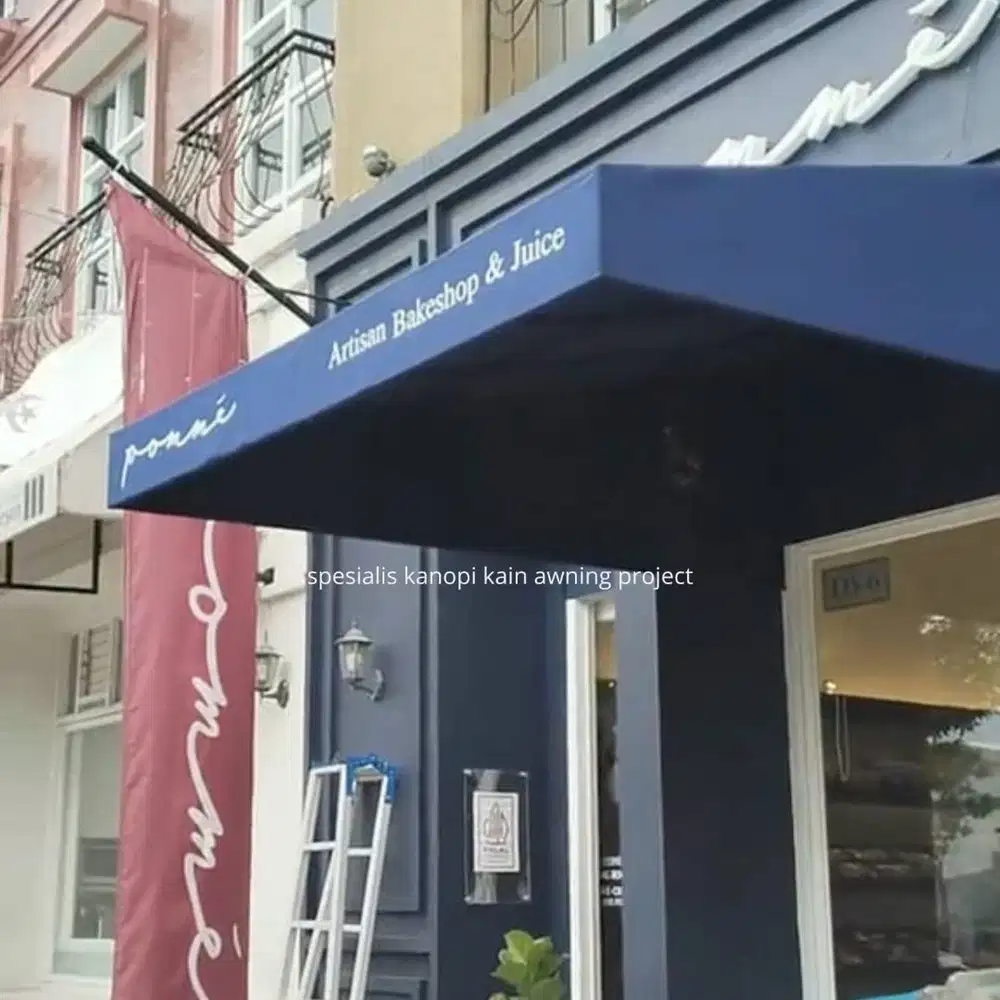 kanoopi kain awning warna biru elegan rangka kokoh