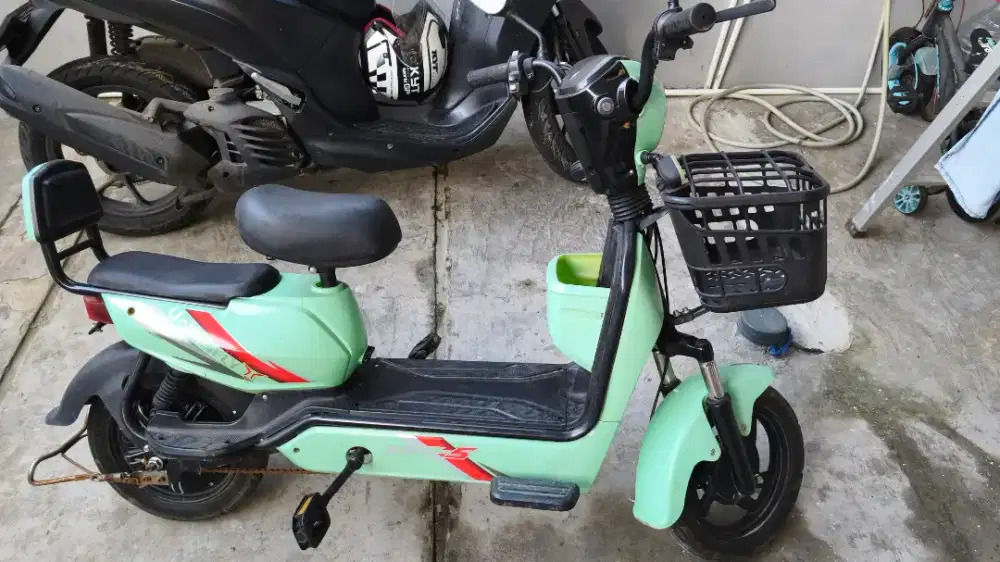SEPEDA LISTRIK Uwinfly DF5 tosca
