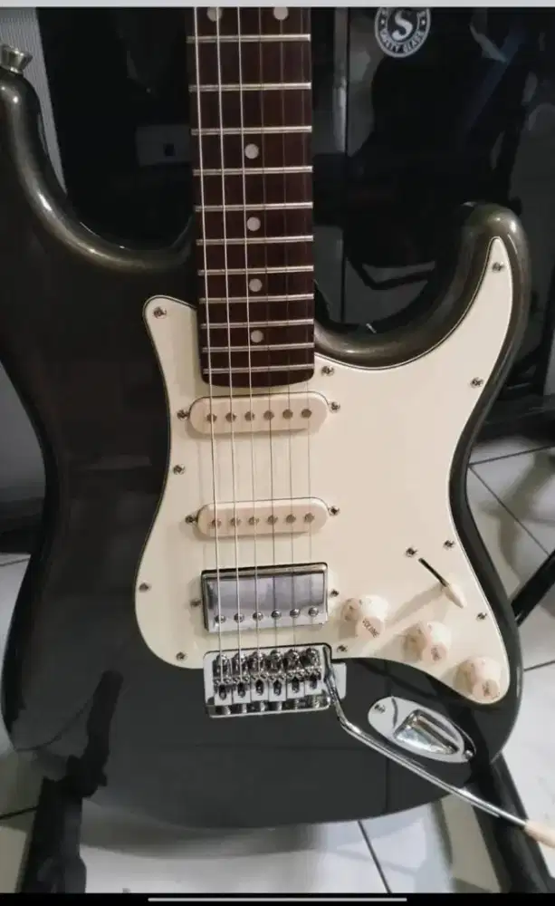 Gitar Bacchus (BST-2-RSM/R M.GLY)