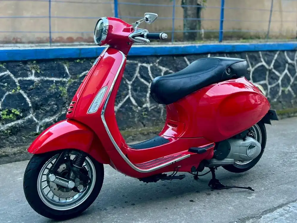 Dijual Vespa Primavera 2014 3V Mulus siap pakai