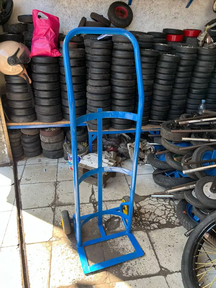 Hand Trolley/ Troli cekung untuk angkut gas dan galon