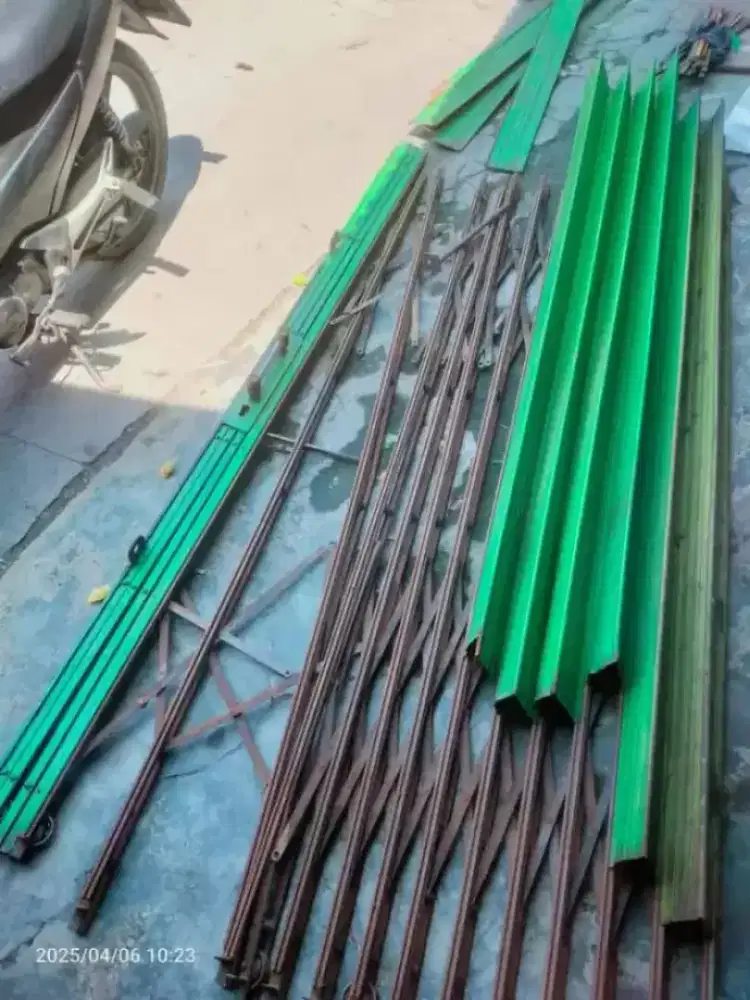 Tukang perbaikan folding gate rolling door panggilan