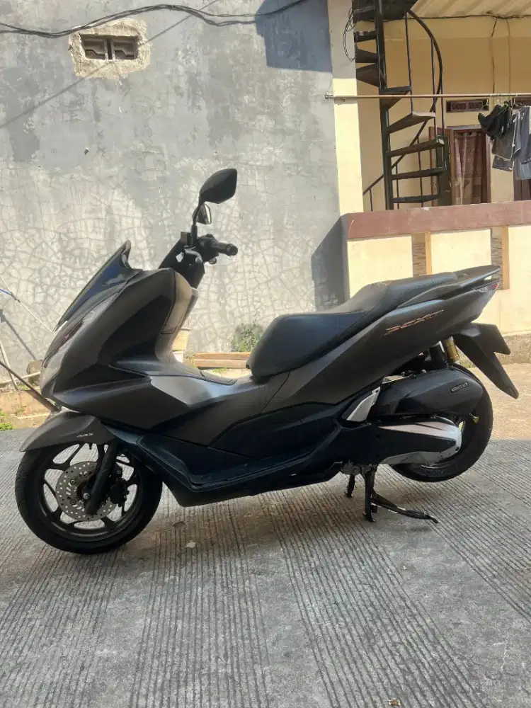 Honda PCX 160 type ABS thn 2023