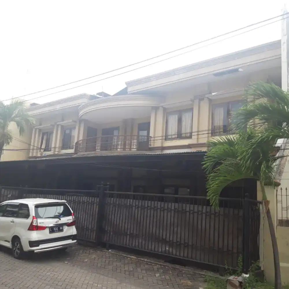 Dijual Rumah kos aktif dekat UK Petra